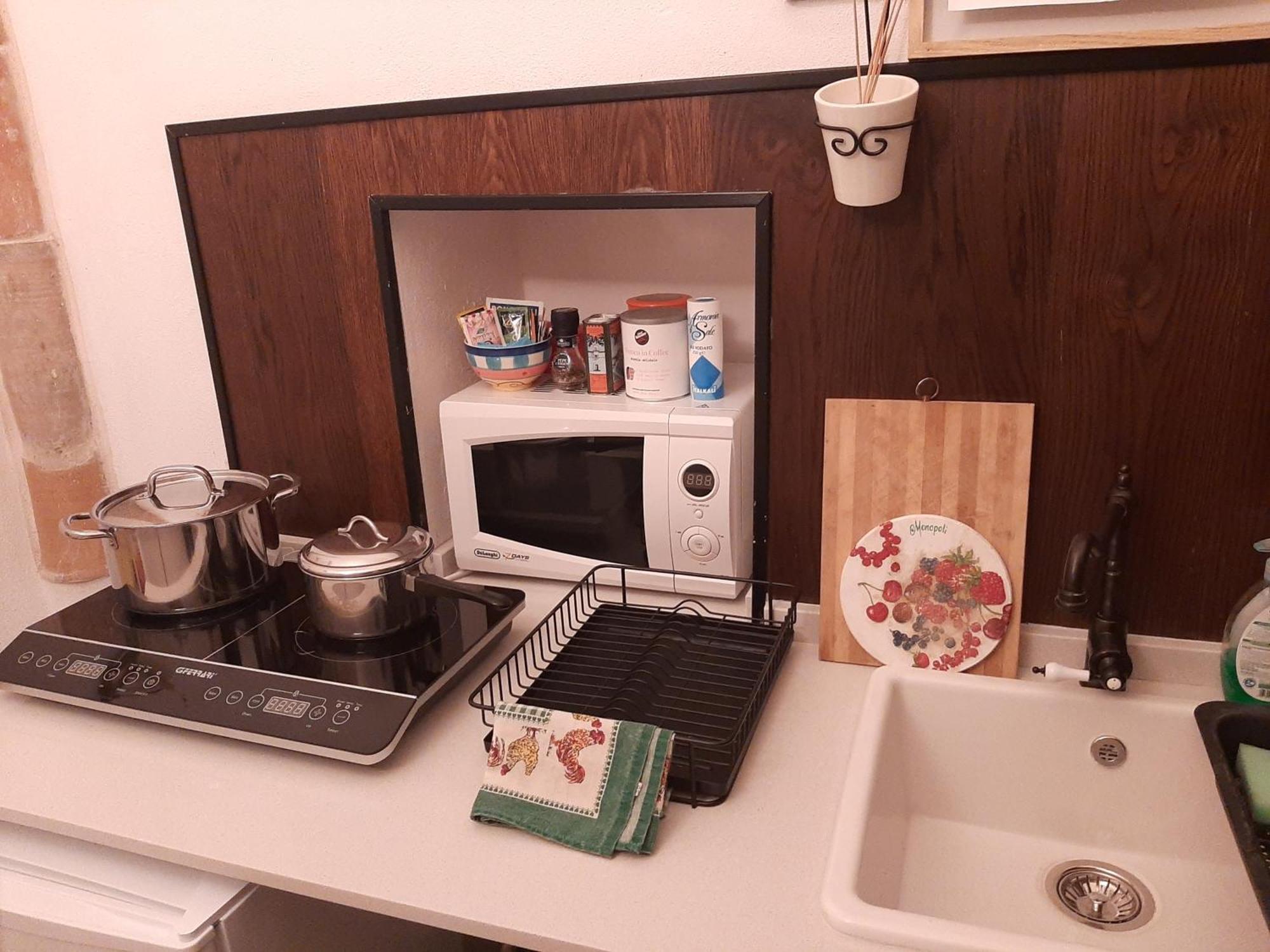 Borgo Antico Apartment โมโนโปลี ภายนอก รูปภาพ