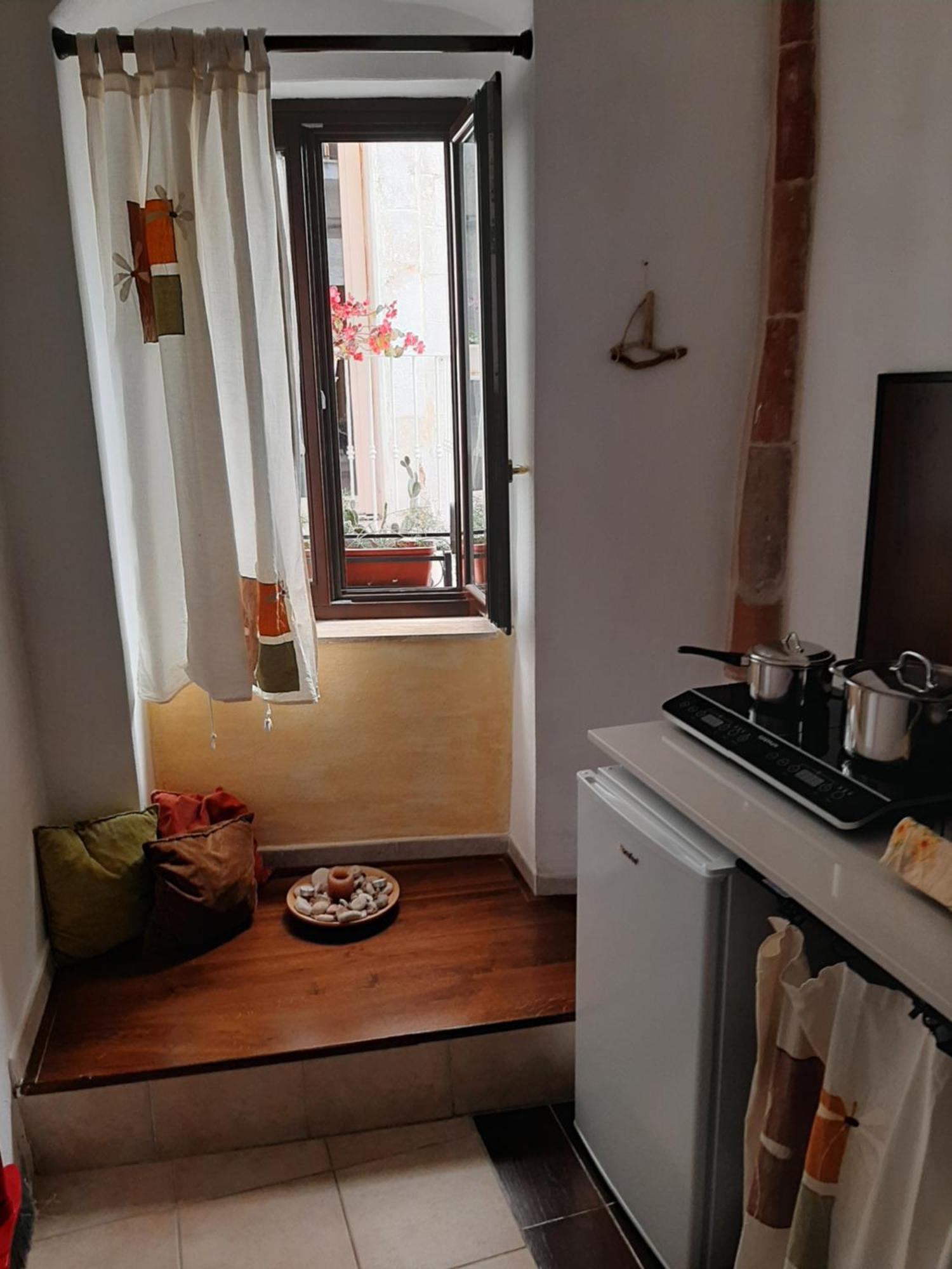 Borgo Antico Apartment โมโนโปลี ภายนอก รูปภาพ