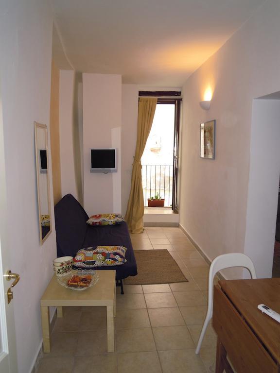 Borgo Antico Apartment โมโนโปลี ห้อง รูปภาพ